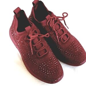 Blondo Kanon Rhinestones Sneakers Casual Upscale Athletic Shoes Size 7.5 Maroon